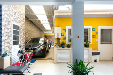 Casa à venda com 4 quartos, sendo 1 suíte, em Santo Amaro, São Paulo, SP