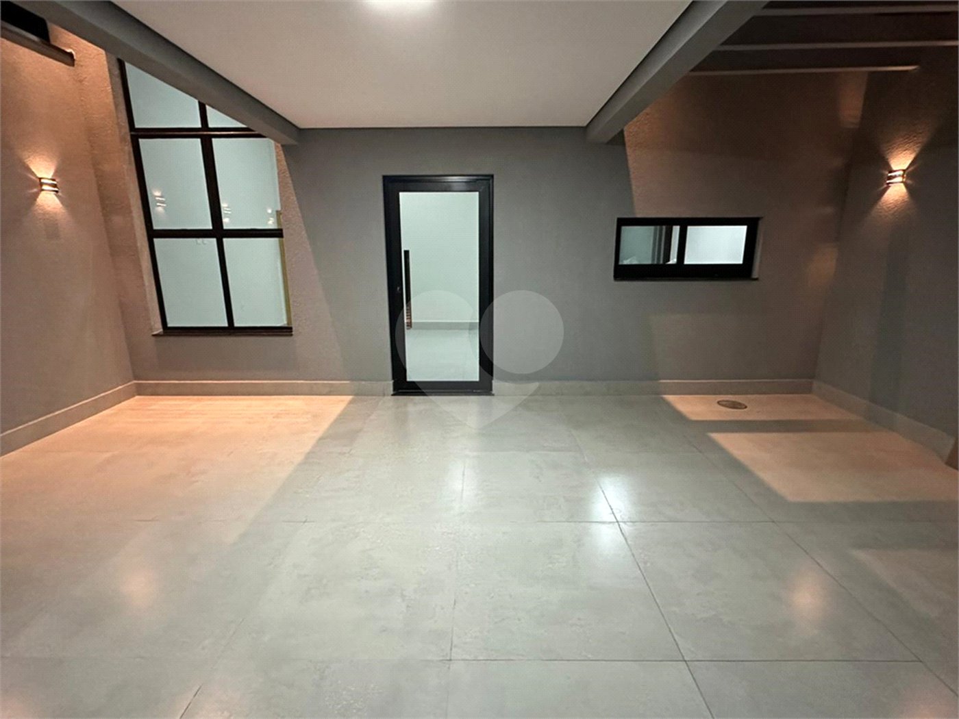 Casa à venda com 3 quartos, sendo 1 suíte, em Jardim Bom Sucesso, Indaiatuba, SP
