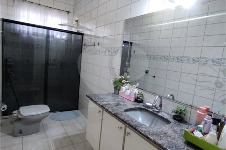 Sobrado à venda com 3 quartos, sendo 1 suíte, em Campos Elíseos, Ribeirão Preto, SP