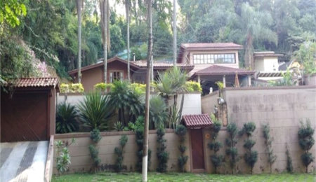 Casa Térrea à venda com 3 quartos, sendo 1 suíte,  em Vila Machado, Mairiporã, SP