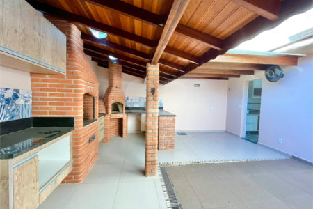 Casa à venda com 3 quartos, sendo 1 suíte, no condomínio Residencial Villa Flora, Votorantim - SP