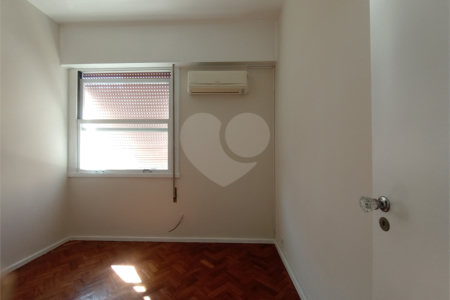 Apartamento à venda com 3 quartos, sendo 1 suíte,  em Tijuca, Rio de Janeiro, RJ