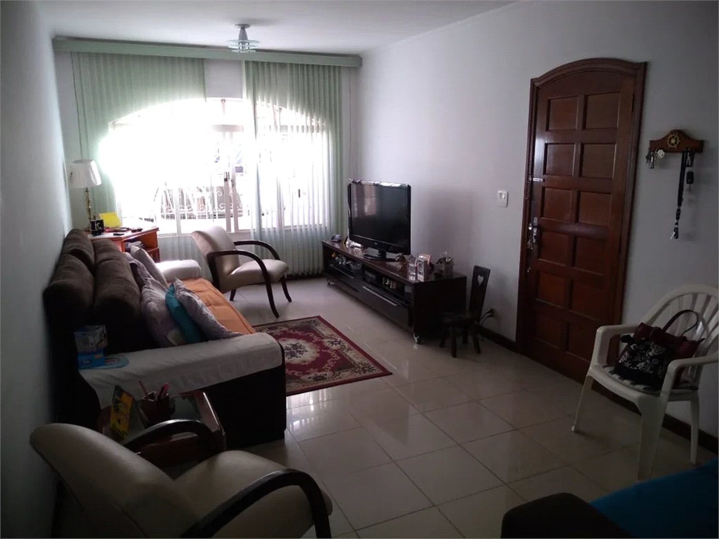 Casa à venda com 3 quartos, sendo 1 suíte, em Jardim Bonfiglioli, São Paulo, SP