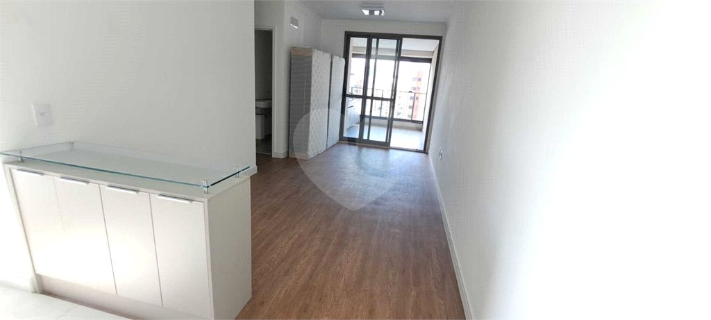 Apartamento á venda em Moema 75m² 2 Suítes 2 Vagas