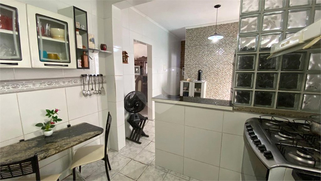 Casa à venda com 2 suítes no condomínio Village da Cachamorra, Rio de Janeiro - RJ