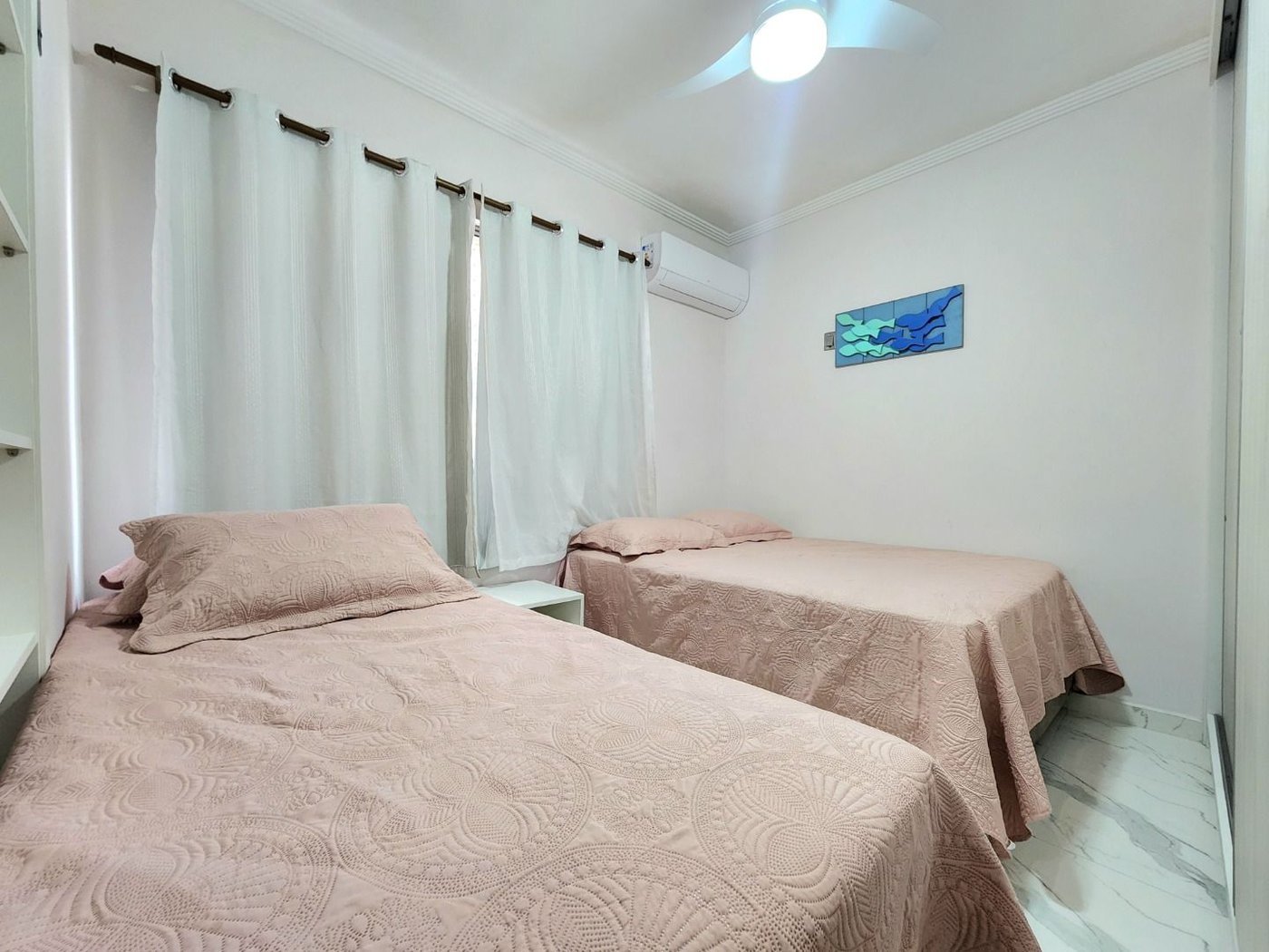 Apartamento mobiliado próximo da praia com 1 dormitório à venda, 32 m² por R$ 390.000 - Embaré - Santos/SP