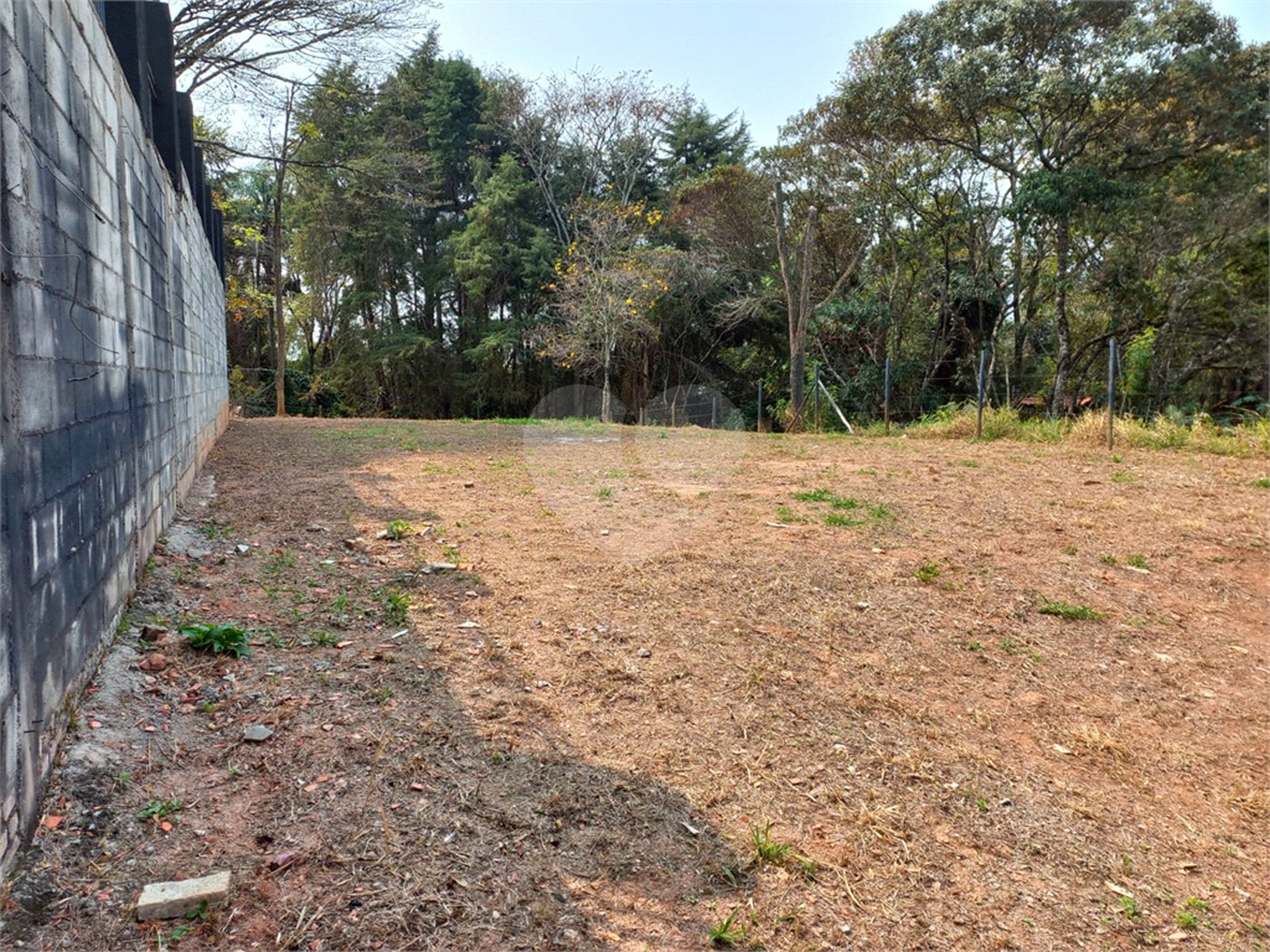 Terreno à venda em Parque Residencial Itaguaçu, Atibaia, SP