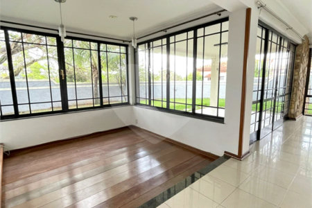 Casa à venda com 3 quartos, sendo 1 suíte, em Jardim Tapajós, Atibaia, SP