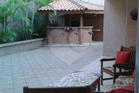 Sobrado à venda com 4 quartos, sendo 3 suítes, em Jardim São Bento, São Paulo, SP