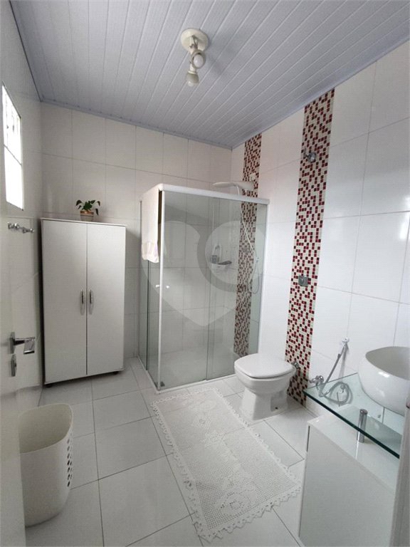 Sobrado à venda com 3 quartos, sendo 1 suíte, em Jardim Alvinópolis, Atibaia, SP