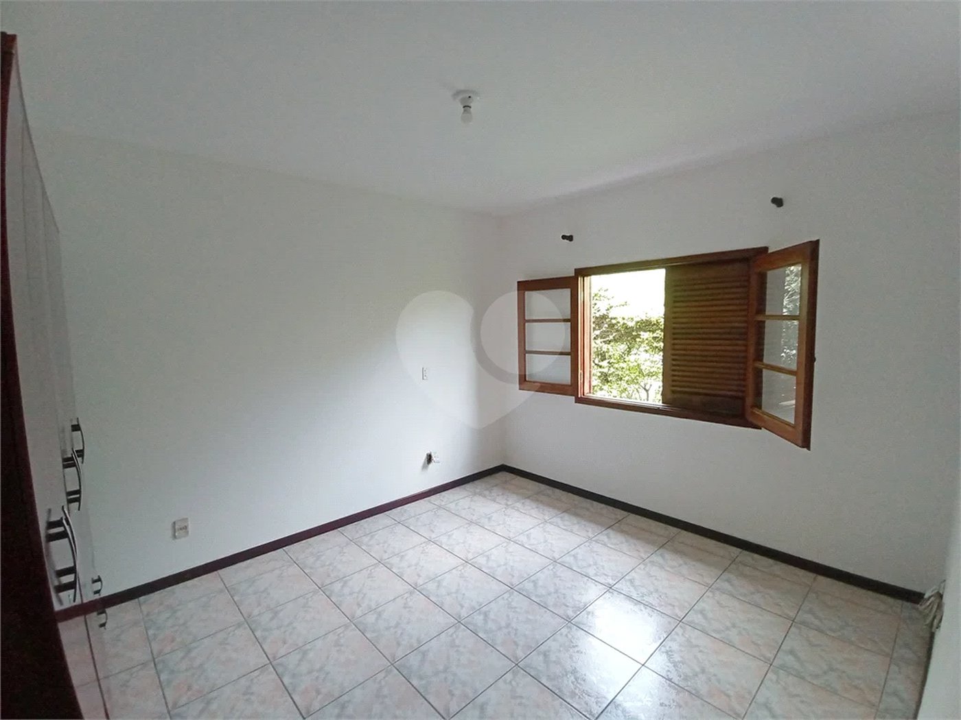 Casa a Venda no Condomínio Vista Alegre - Café em Vinhedo/SP