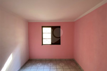 Apartamento para alugar com 2 quartos em Jardim Adriane, Itaquaquecetuba, SP
