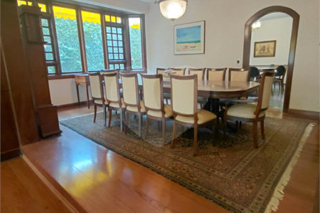 Casa à venda com 4 suítes no condomínio Ville Bourghese, São Paulo - SP