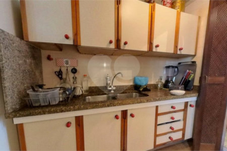 Cobertura à venda com 4 quartos, sendo 1 suíte,  em Copacabana, Rio de Janeiro, RJ
