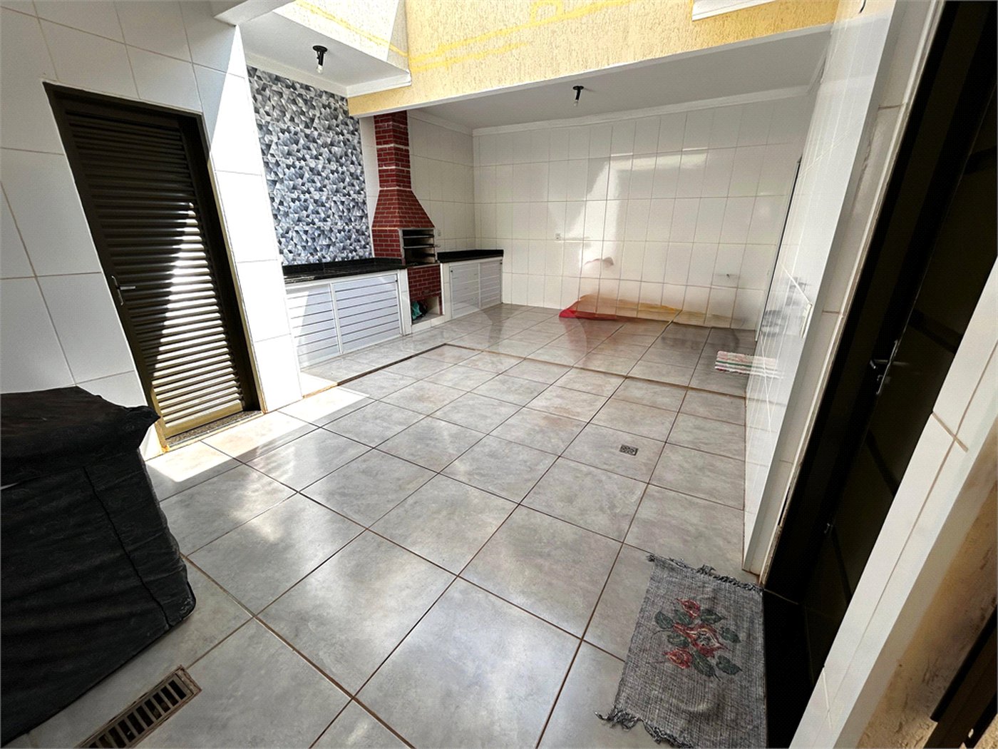 Casa à venda com 2 quartos, sendo 1 suíte, em Parque dos Flamboyans, Ribeirão Preto, SP