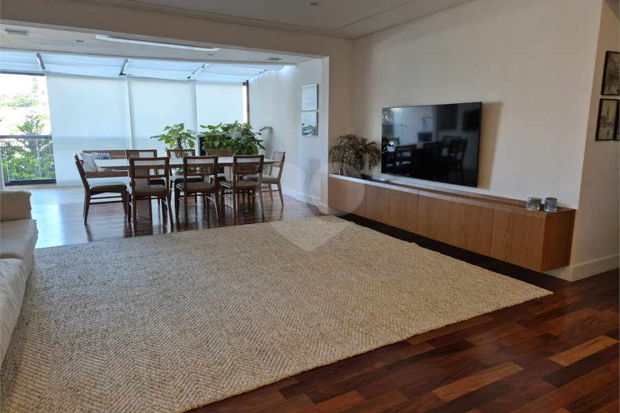Apartamento à venda com 3 suítes em Santana, São Paulo, SP