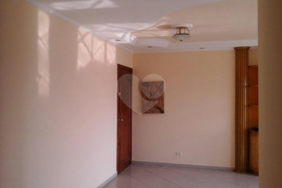 Apartamento à venda com 3 quartos, sendo 1 suíte, em Vila Nova Cachoeirinha, São Paulo, SP