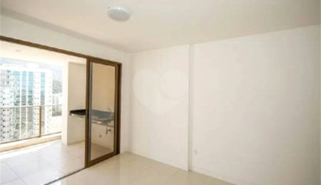 Apartamento à venda com 3 suítes em Camorim, Rio de Janeiro, RJ