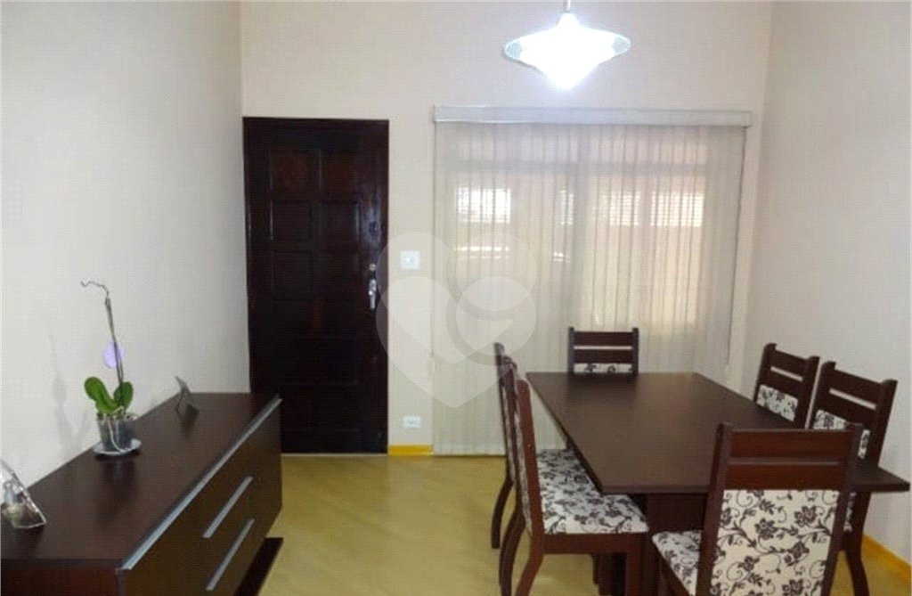 Sobrado à venda com 3 quartos, sendo 1 suíte, em Jardim São Luís, São Paulo, SP