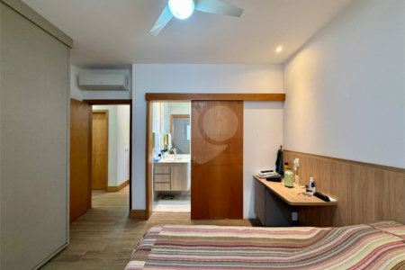 Casa de Vila à venda com 4 suítes em Alto da Boa Vista, São Paulo, SP