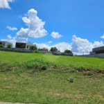 Terreno à venda com 1 suíte no condomínio Campo de Toscana, Vinhedo - SP