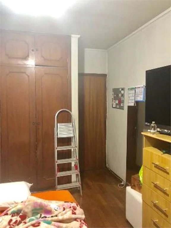 Sobrado à venda ou para alugar com 4 quartos, sendo 1 suíte, em Brooklin Paulista, São Paulo, SP