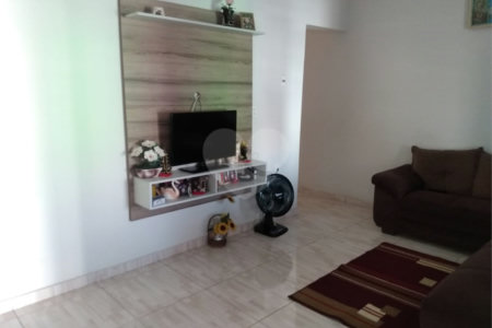 Casa à venda com 3 quartos, sendo 1 suíte,  em Jardim Brasil, Itapetininga, SP