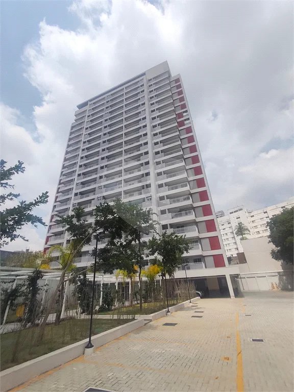 Ótimo apartamento com 58m², 2 quartos, varanda e 1 vaga de garagem próximo ao Hospital A. C. Camargo na Liberdade!