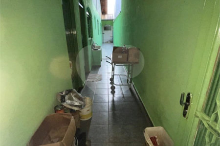 Casa à venda com 3 quartos, sendo 1 suíte, em Loteamento Residencial Vista Linda, São José dos Campos, SP
