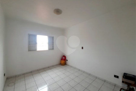 Casa à venda com 3 quartos, sendo 1 suíte,  em Jardim Califórnia, Indaiatuba, SP