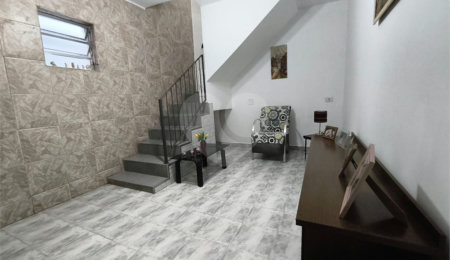 Sobrado à venda com 3 quartos no Brasilândia, São Paulo, SP