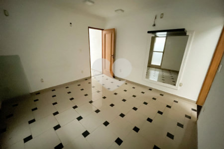Casa à venda com 2 quartos, sendo 1 suíte, no condomínio Residencial Dona Lilla, Itu - SP