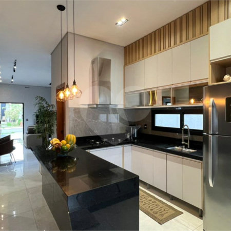Casa à venda com 3 suítes no condomínio Primor das Torres, Cuiabá - MT