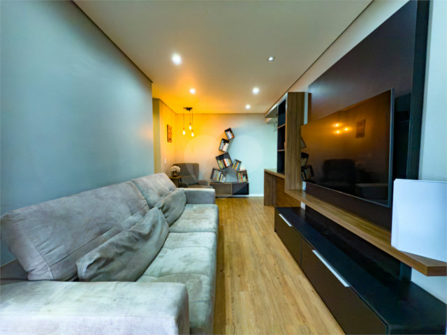 Apartamento à venda com 2 quartos, sendo 1 suíte,  em Jardim Prudência, São Paulo, SP