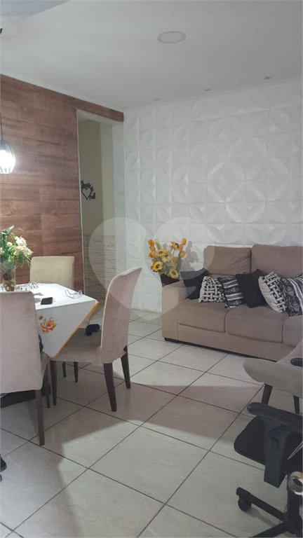Casa de Vila à venda com 3 quartos, sendo 1 suíte, em Realengo, Rio de Janeiro, RJ