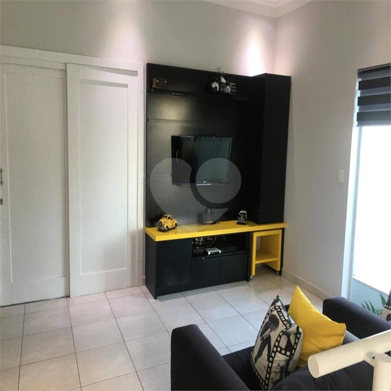 Casa à venda com 3 suítes no condomínio Jardim Vila Paradiso, Indaiatuba - SP