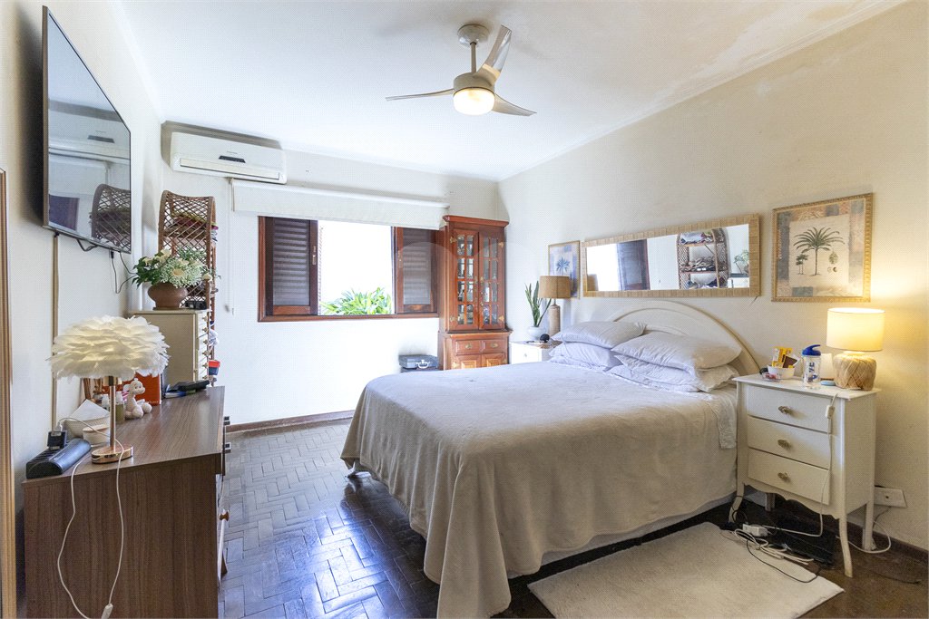 Sobrado à venda com 3 quartos, sendo 1 suíte, em Jardim Prudência, São Paulo, SP