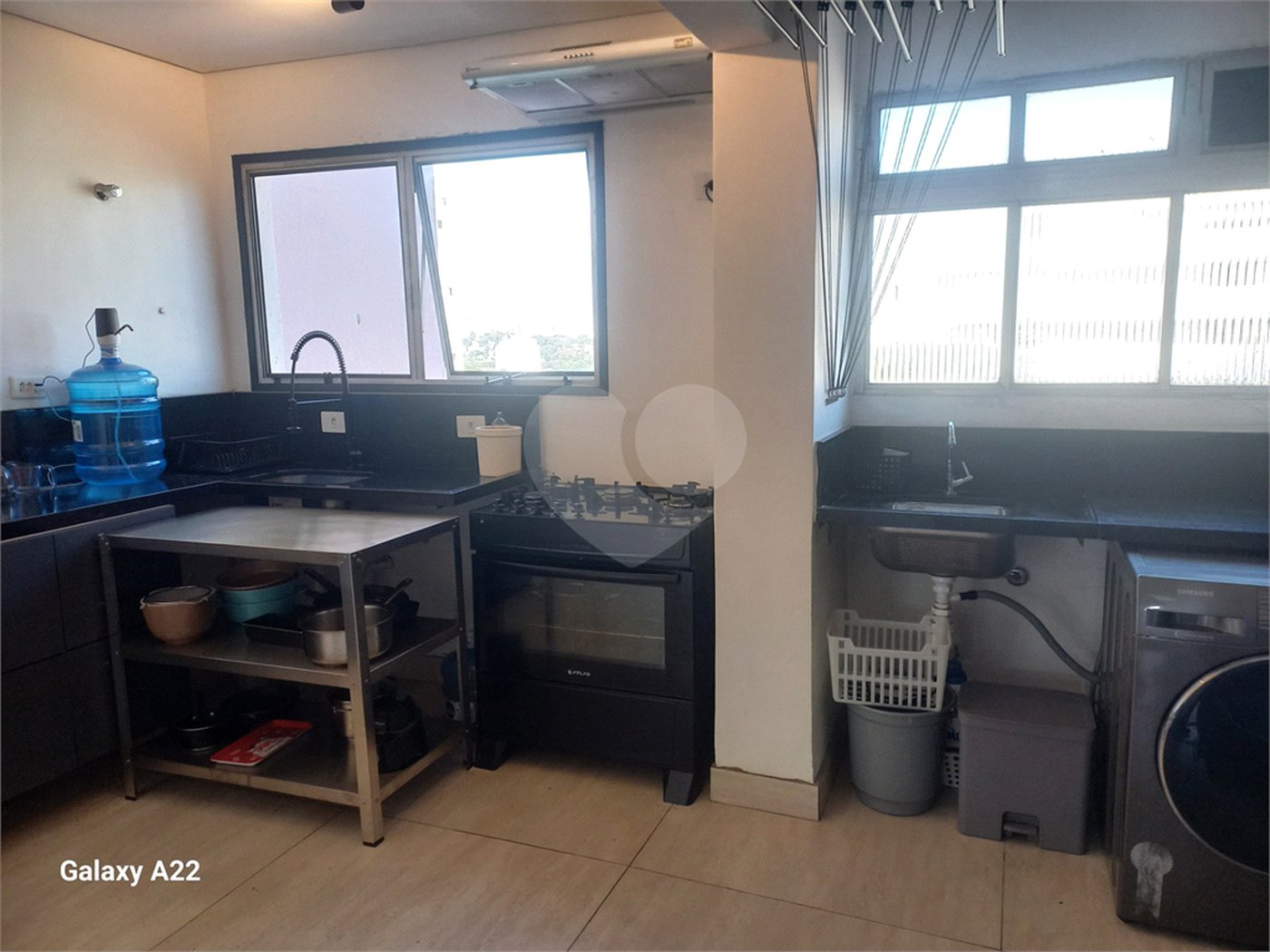 Apartamento à venda ou para alugar com 2 suítes em Alto da Lapa, São Paulo, SP