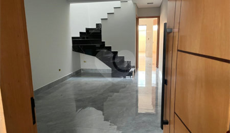 Sobrado à venda com 3 quartos, sendo 1 suíte, em Jardim Maristela, São Paulo, SP