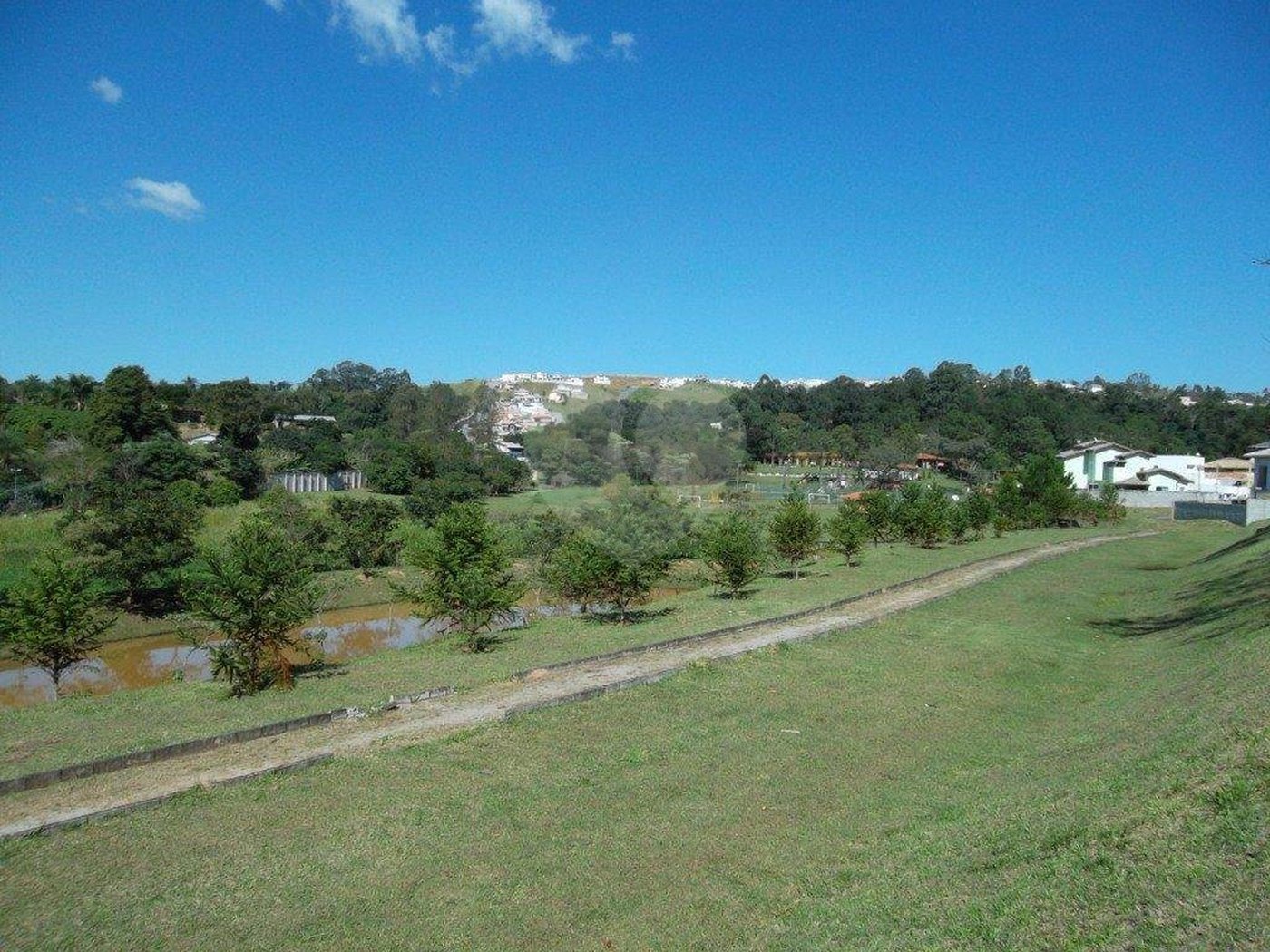 Terreno à venda em Residencial Fazenda Serrinha, Itatiba, SP