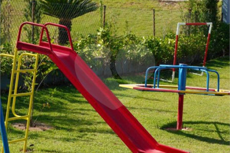 Casa à venda com 4 suítes no condomínio Fazenda Palmeiras Imperiais, Salto - SP
