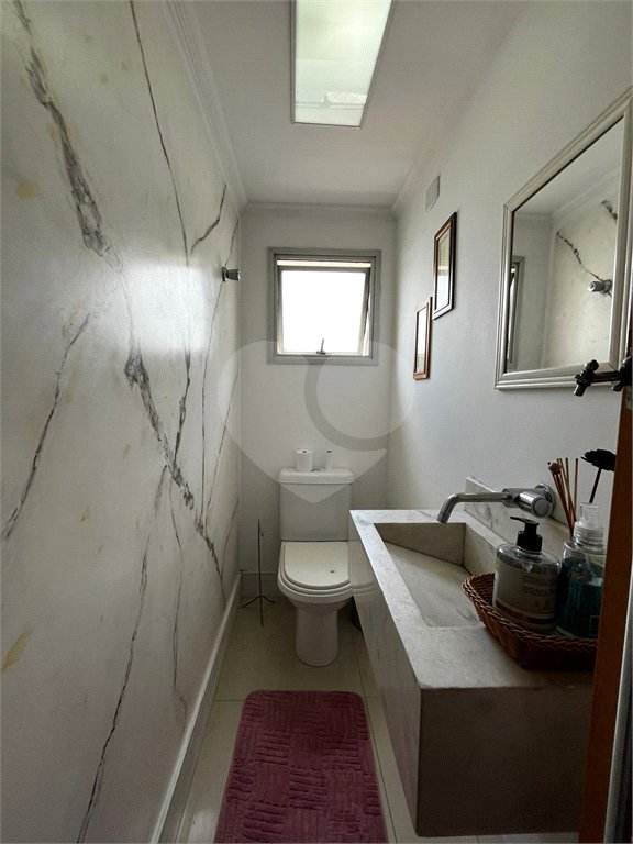 Apartamento à venda com 3 quartos, sendo 1 suíte,  em Alto da Lapa, São Paulo, SP