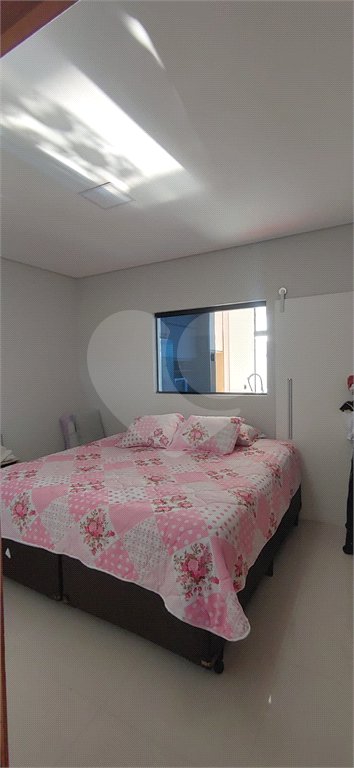 Casa à venda com 4 quartos, sendo 2 suítes, no condomínio Horto Florestal Iii, Sorocaba - SP