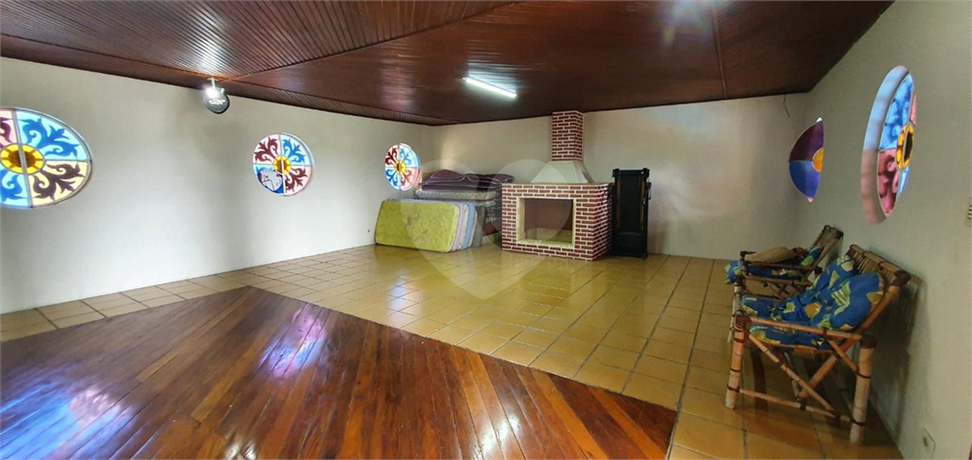 Chácara à venda com 2 quartos em Luiz Fagundes, Mairiporã, SP