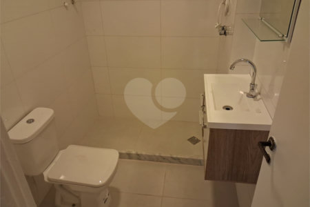 Apartamento à venda com 2 quartos em Praça da Bandeira, Rio de Janeiro, RJ
