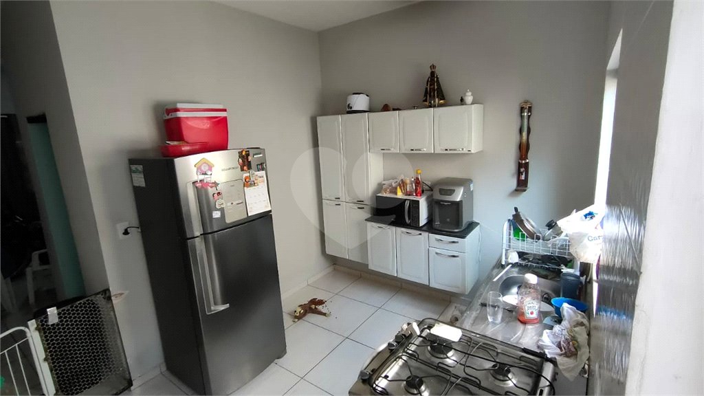 Casa de Vila para alugar com 2 quartos em Lopes de Oliveira, Sorocaba, SP