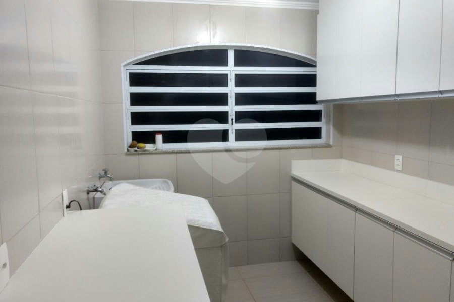 Sobrado à venda com 3 suítes em Santana, São Paulo, SP