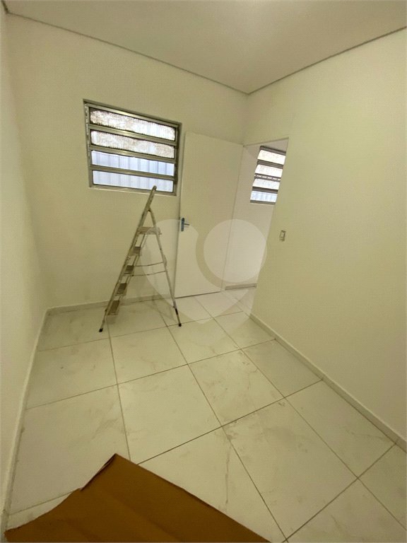 Casa à venda com 3 quartos em Carandiru, São Paulo, SP