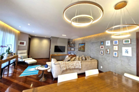 Apartamento à venda com 4 quartos, sendo 2 suítes, em Alto da Boa Vista, São Paulo, SP