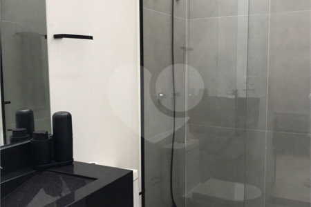 Casa à venda com 3 suítes no condomínio Terras de São Francisco, Sorocaba - SP